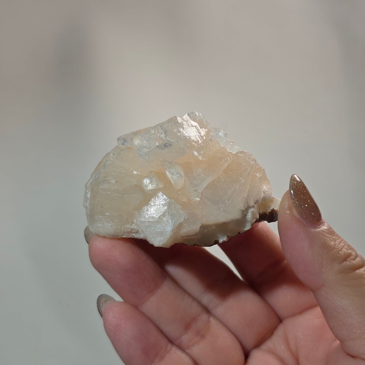 Apophyllite Raw