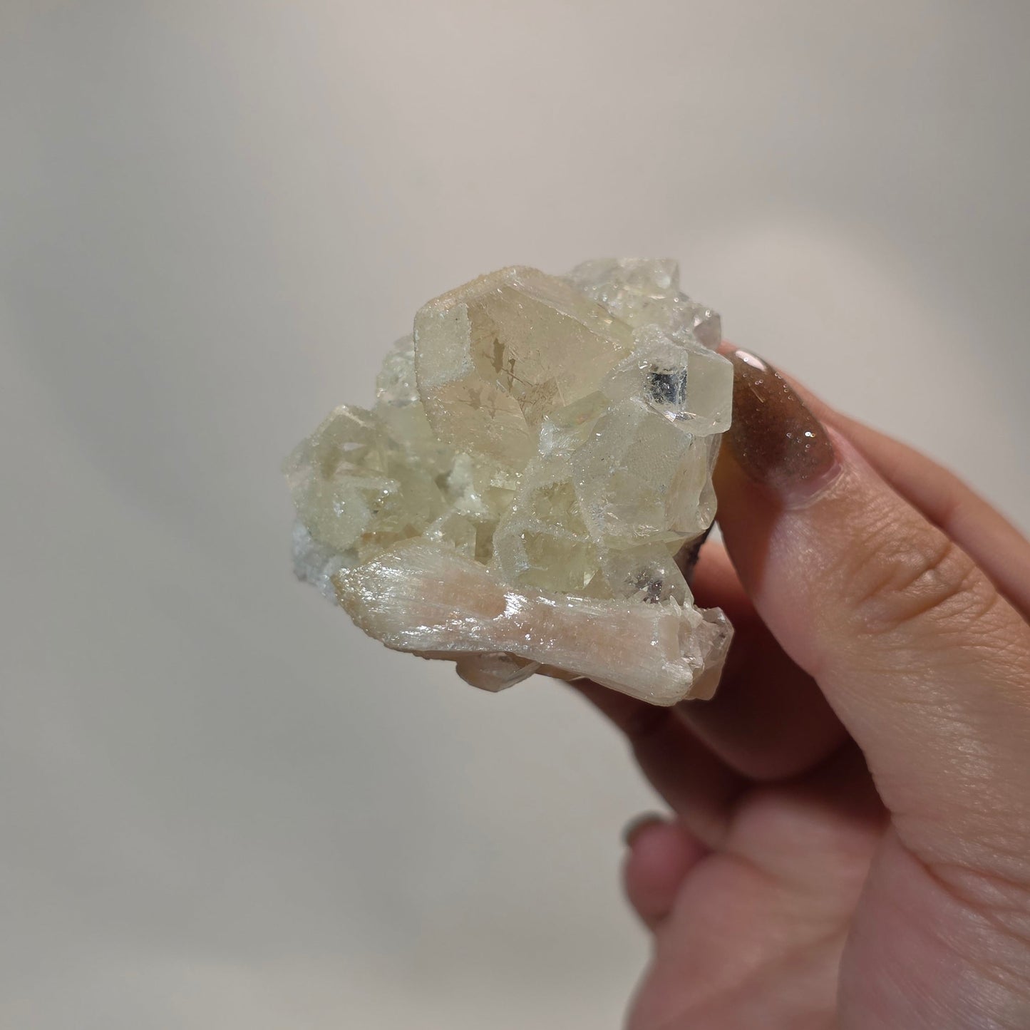Apophyllite Raw
