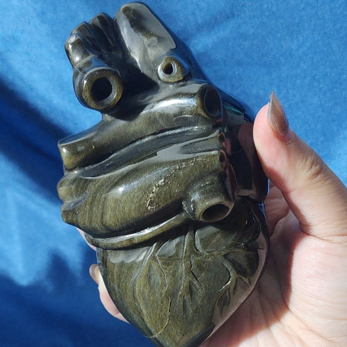 Anatomical Crystal Hearts