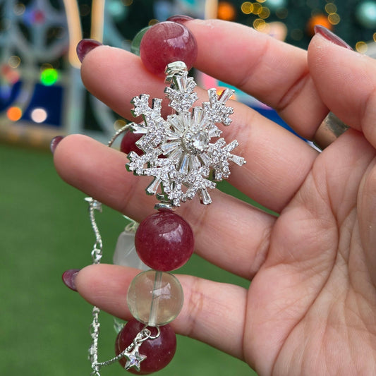 #052. Winterberry Waltz